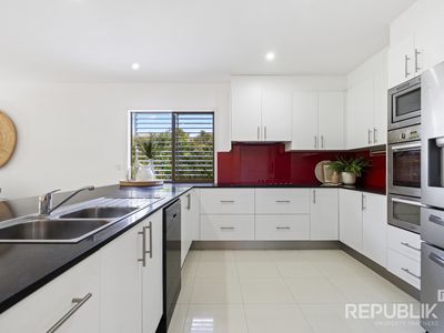 18 Clare Street, Southport