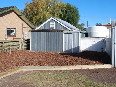 22 Aitken Street, Millicent