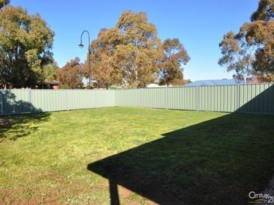 18 Page Avenue, Dubbo