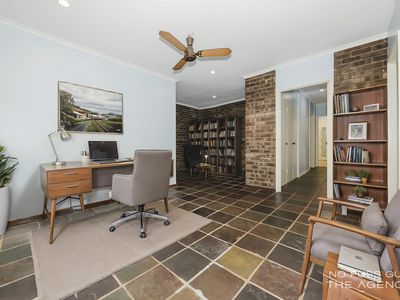 39 Wirilda Crescent, Greenwood