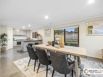 20 Manoora Avenue, Clyde North