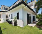 2 / 82 Beach Parade, Maroochydore