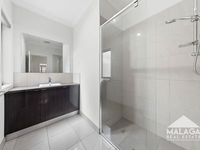 3 / 4 Andrew Road, St Albans