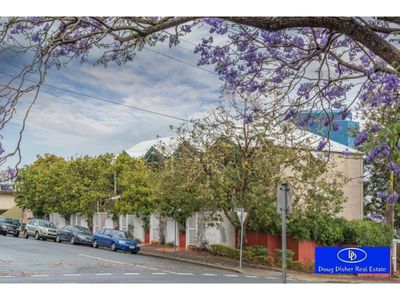 2 / 32 Jephson Street, Toowong