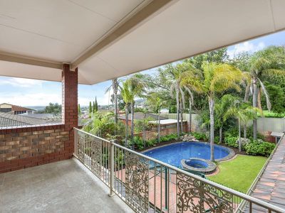 18 Palomino Drive, Auldana