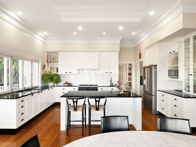 63 Paling Avenue, Wilston