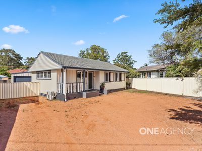 4 Bangaroo Avenue, Dapto