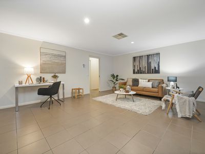121 Nullarbor Avenue, Harrison