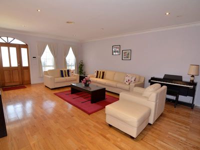 2 / 8 Winston Street, Maidstone