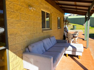 8A Blake Place, Narrawallee