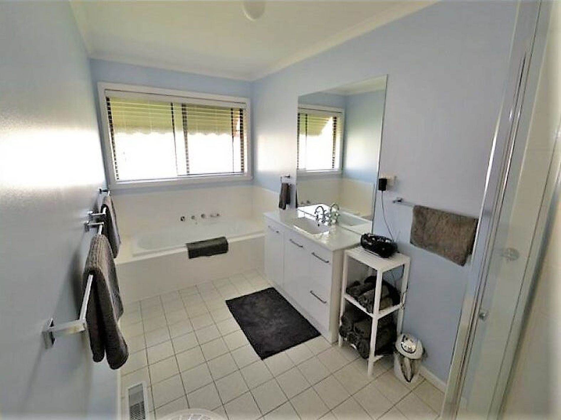 10 Mentor St, Seymour