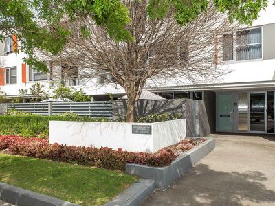 16 / 23 Bow River Crescent, Burswood