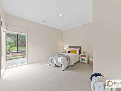 14 Meribel Way, Lynbrook