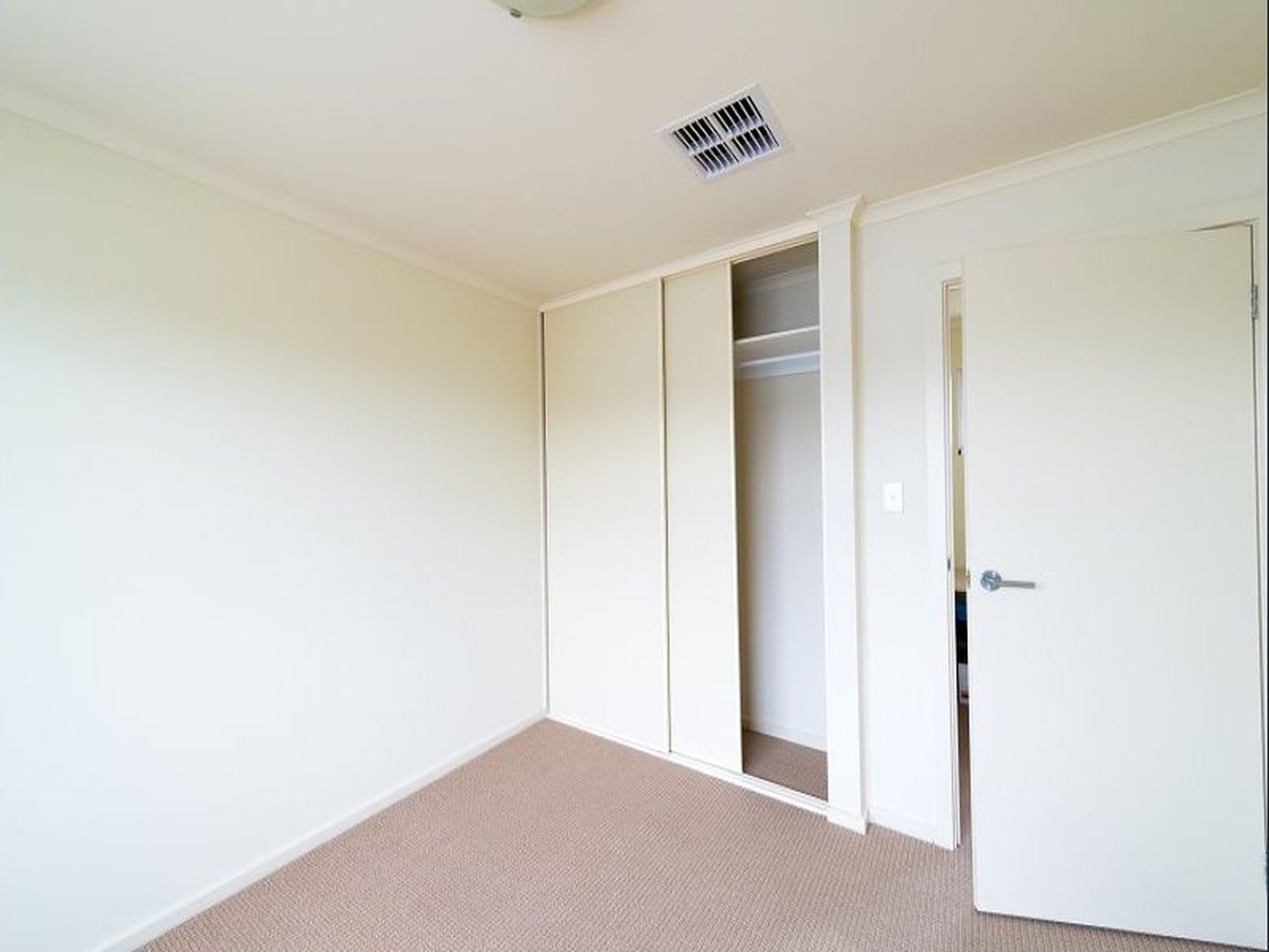 2 / 75 Brooker Terrace, Richmond