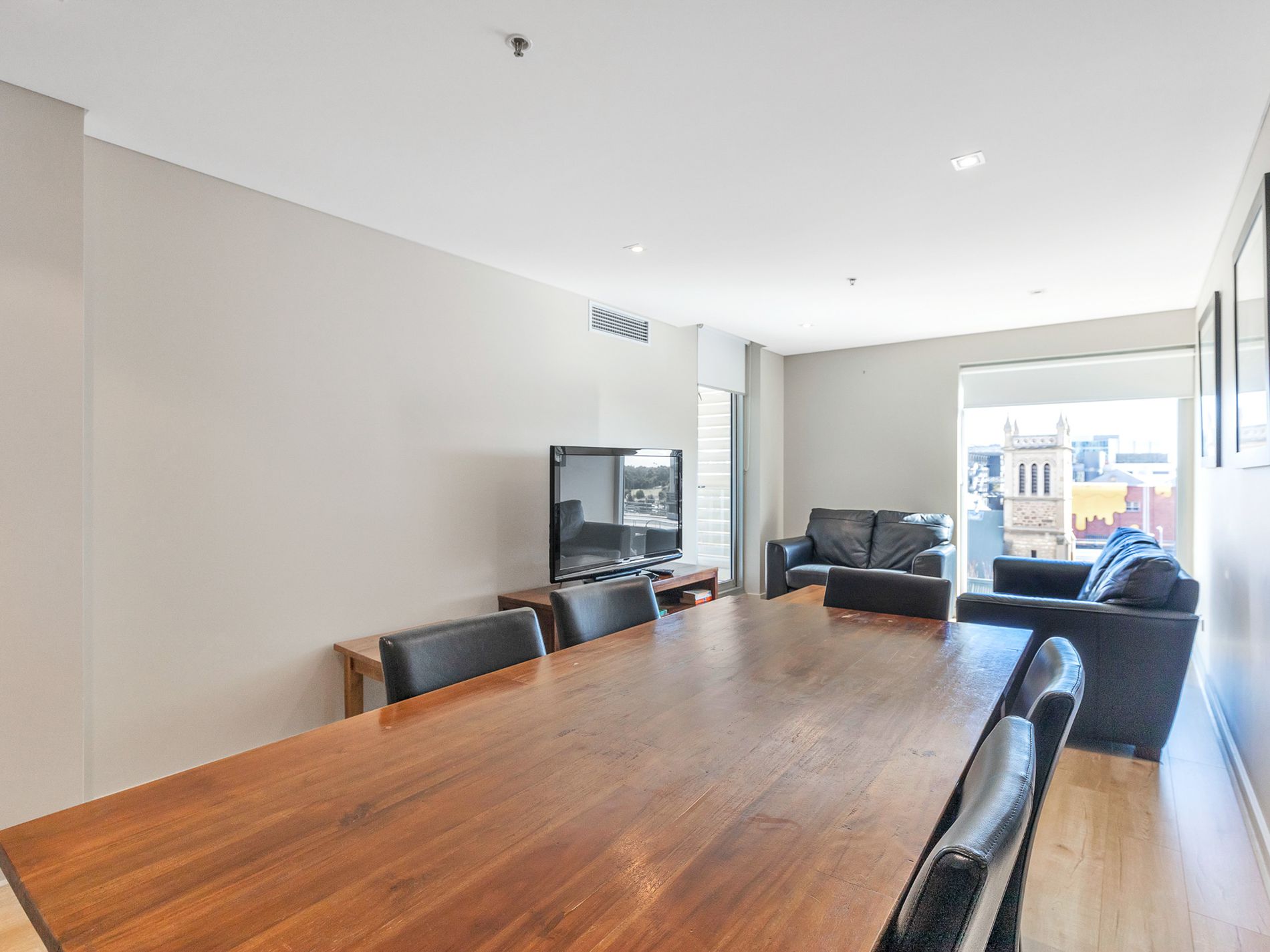 515 / 96 North Terrace, Adelaide