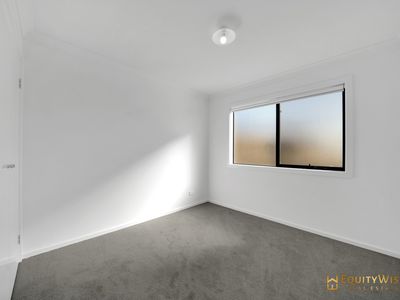 27 Wheatsheaf Road, Wyndham Vale