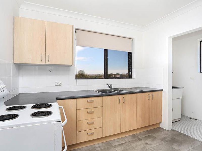 22 / 43 Chapel St, Roselands