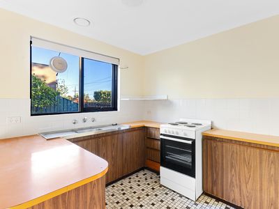 1 / 45 Bloomfield Avenue, Maribyrnong