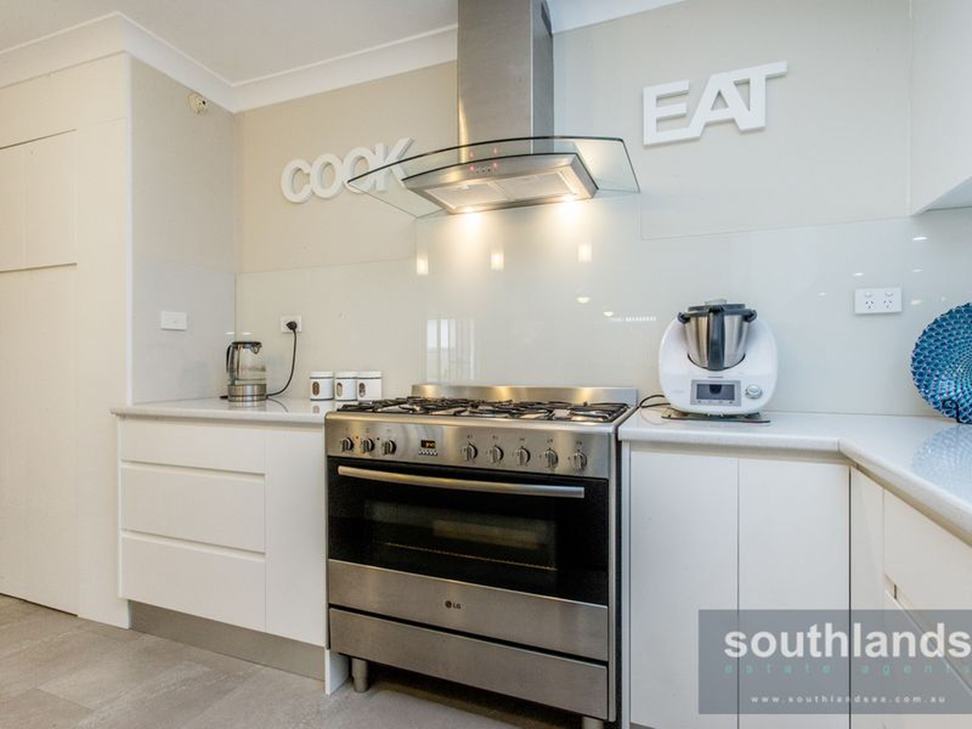 10 Oberon Crescent, SOUTH PENRITH