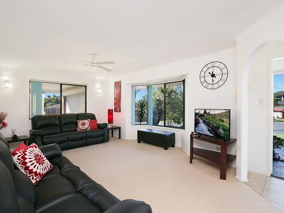 14 Chiltern Court, Rochedale South