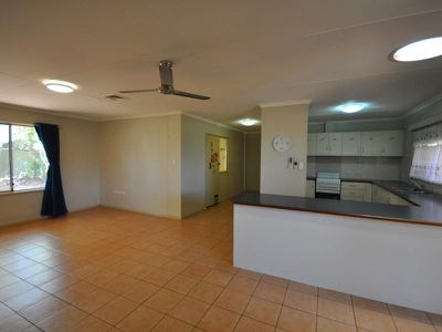 30 Nyabalee Road, Newman