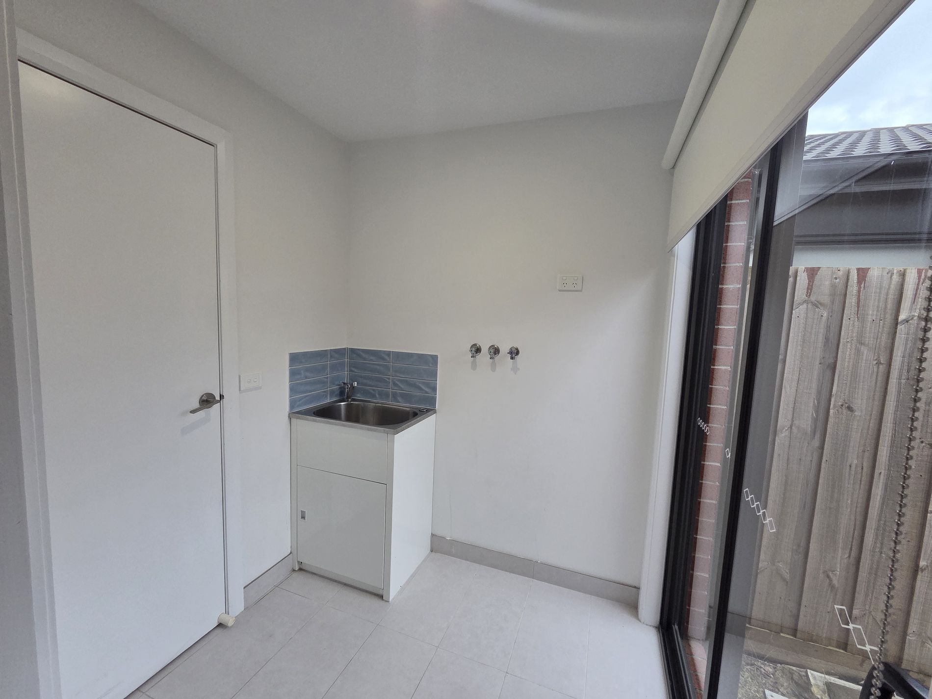 26 Corbet Street, Weir Views