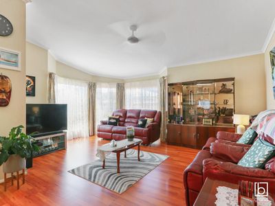 2 / 2 Mulloway Road, Chain Valley Bay