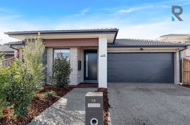 19 Jonathan Street, Greenvale