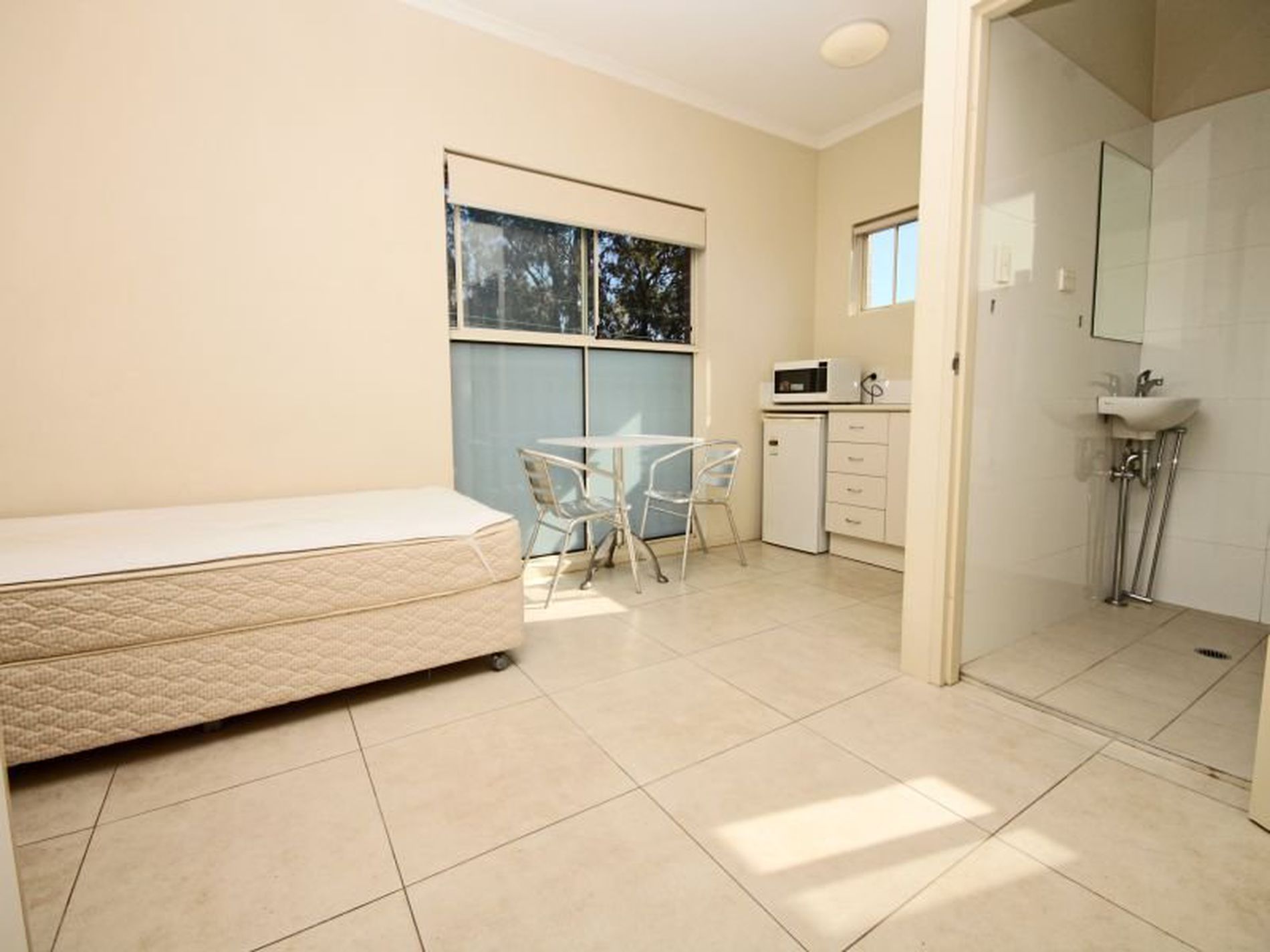 10 / 88 Sproule Street, Lakemba