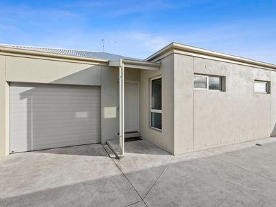 2 / 12 Patern Street, Highton