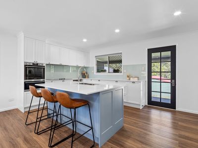 4 Manning Court, Collingwood Park