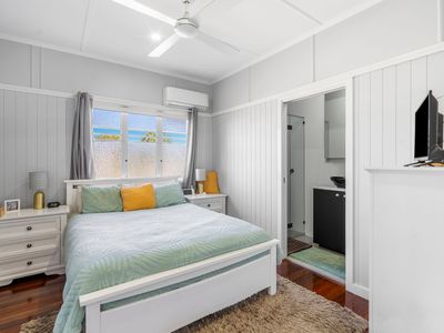 8 Kruger Street, Booval
