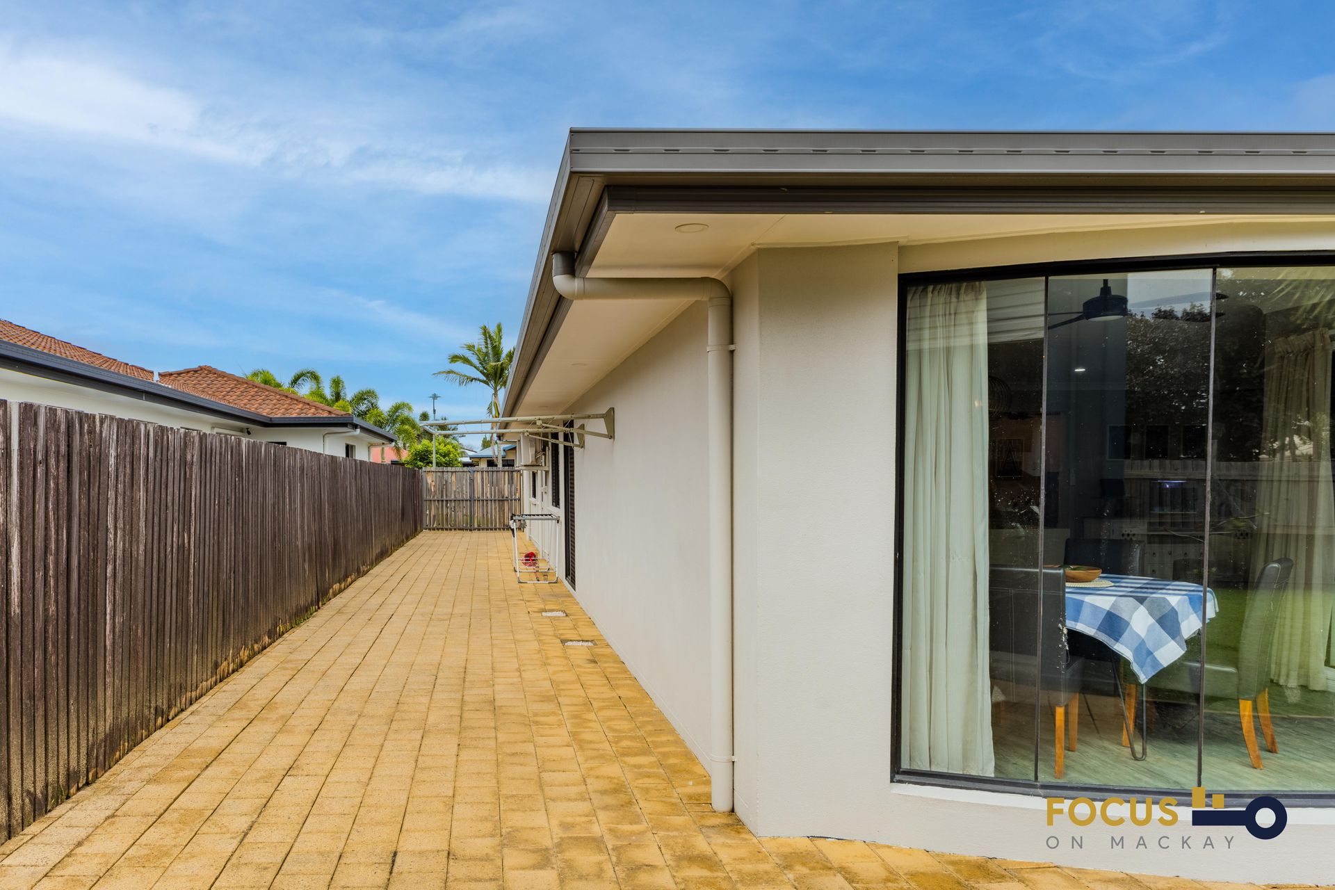 5 Kensington Court, Glenella