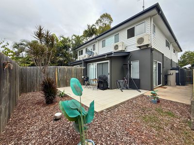 7A Fraser Street, Moranbah
