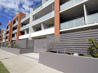240 / 3 Queen Street, Rosebery