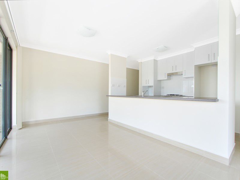 33 / 31-33 Princes Highway , Fairy Meadow