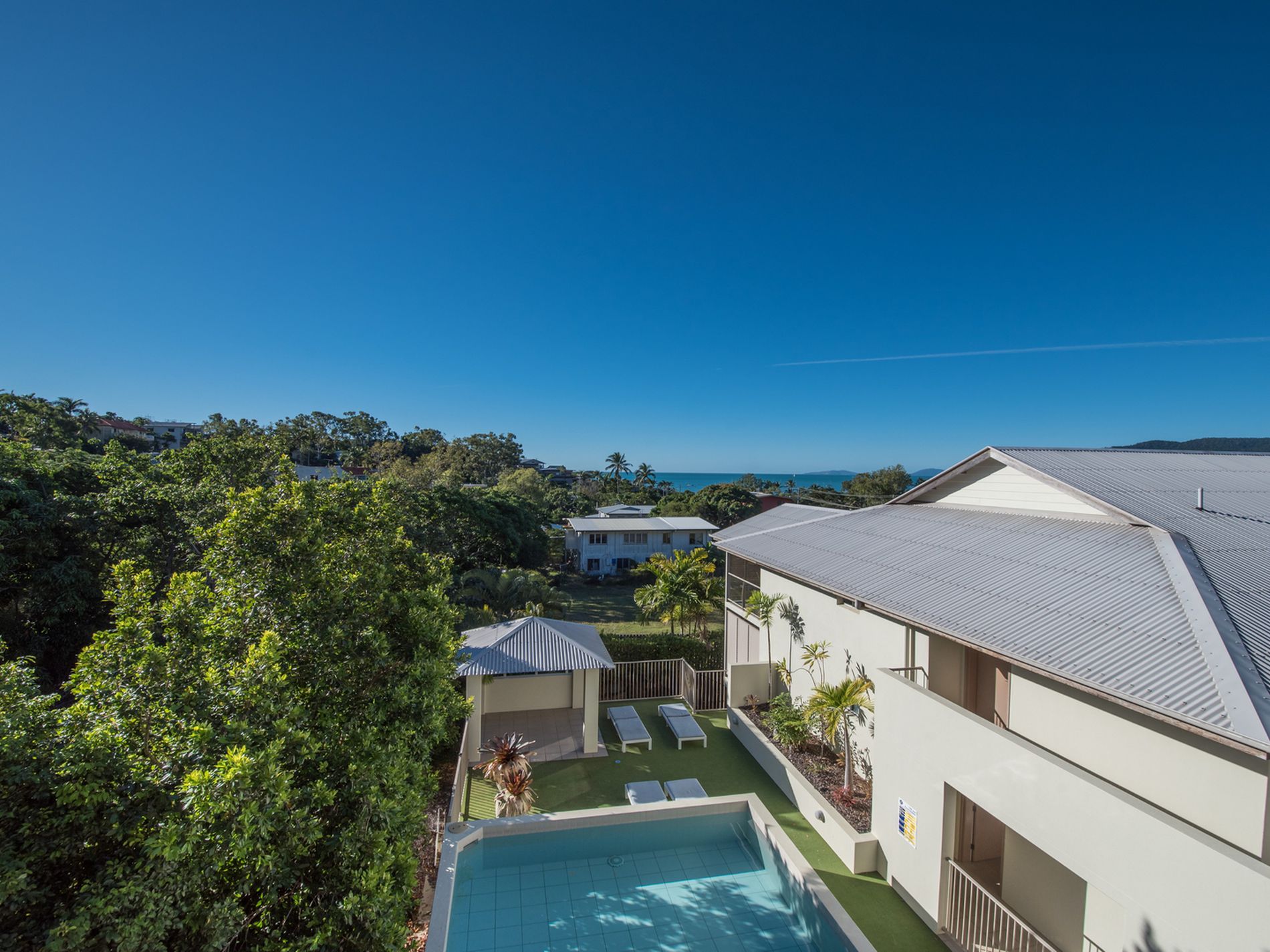 8 / 14 Waterson Way, Airlie Beach