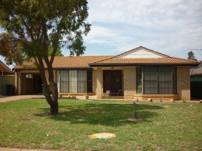243 Myall Street, Dubbo