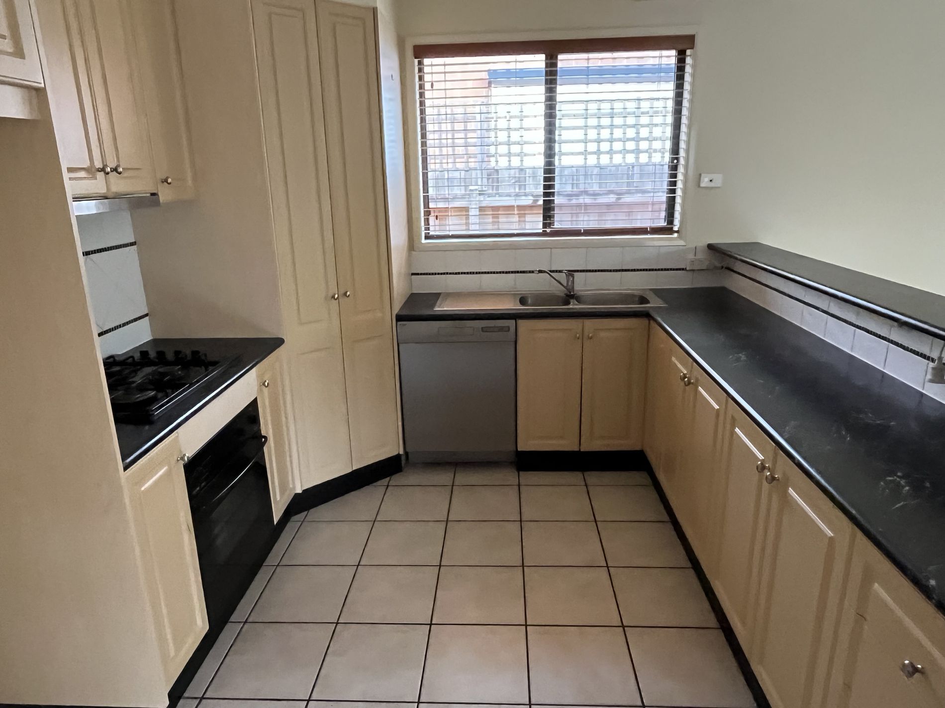 13 Prospect Avenue, Belmont