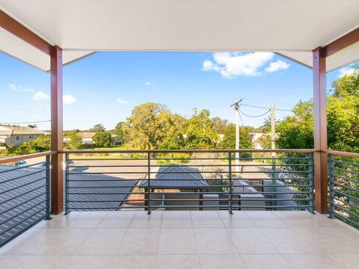 2 / 12 Doonella Street, Tewantin