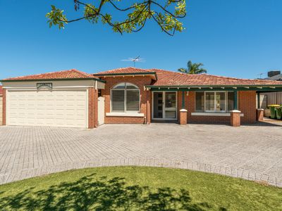 21 Burdett Retreat, Murdoch