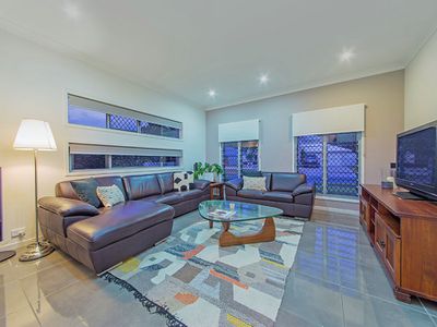 38 Feathertail Place, Gumdale