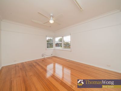 2 Leumear Street, Oakleigh East
