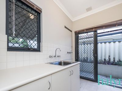 1B Canna Way, Ardross