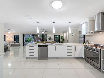 23 Bisley Place, Wakerley