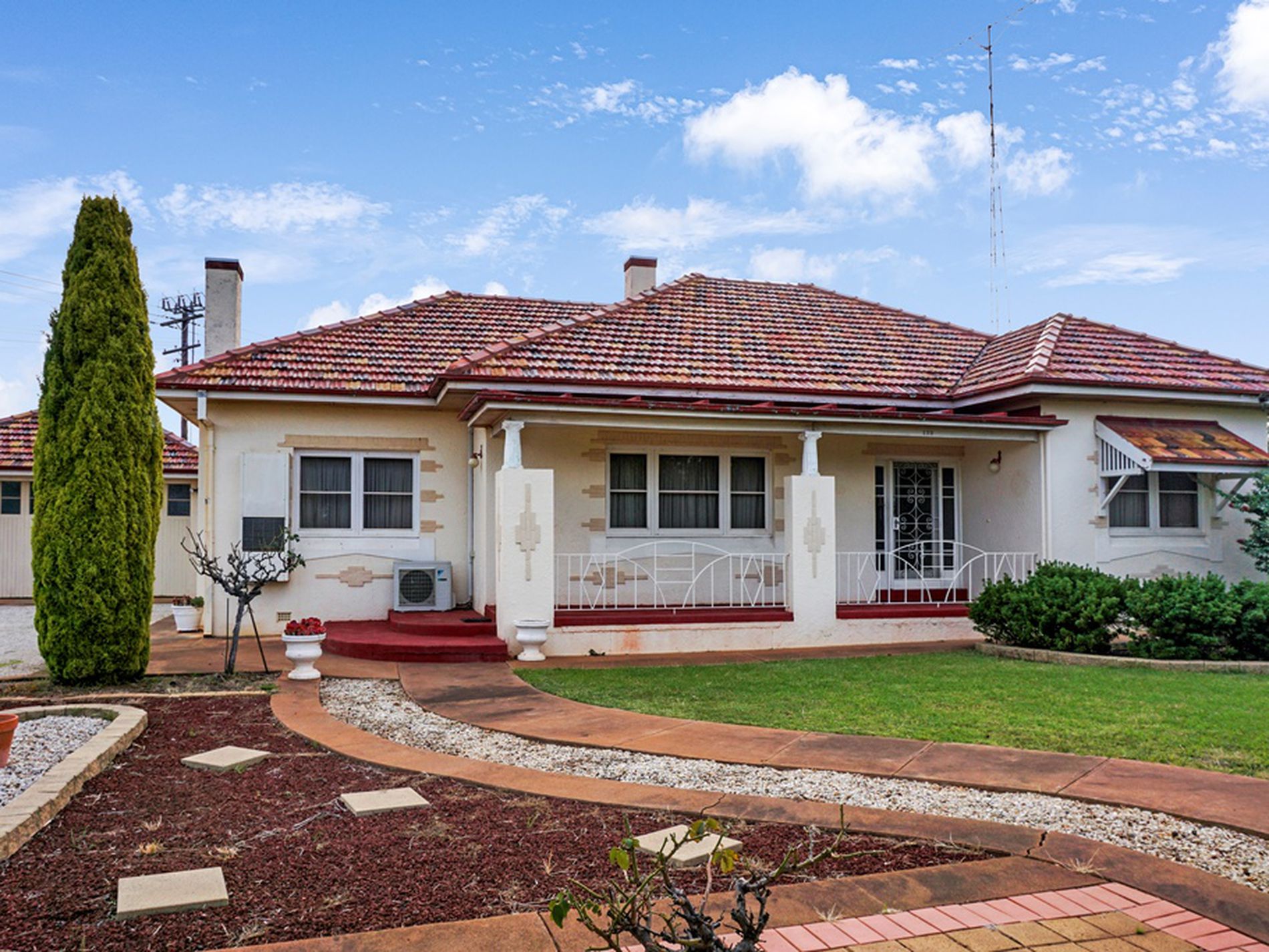 132 Operator Street, West Wyalong