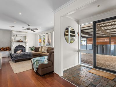 10 Hotham Avenue, Mount Macedon