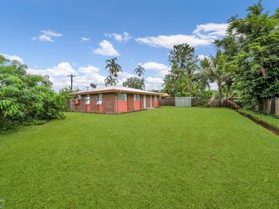 27 Rambutan Close, Manoora