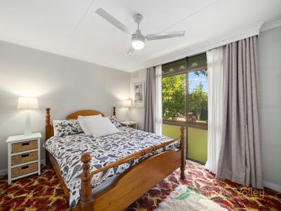 31 St Bernard Drive, Tawonga South