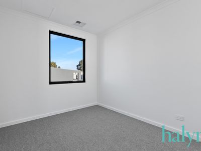 19 Penzance Circuit, Glendalough